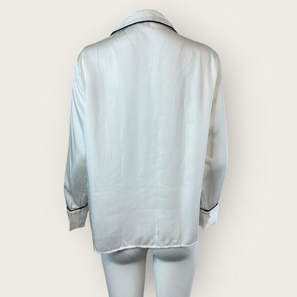 NWT | Ettitude | Sateen Long Sleeve PJ Shirt | Cloud | Large - Picture 4 of 16